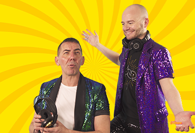 Música de 60s-2000s + pantallas LED = Experiencia única.